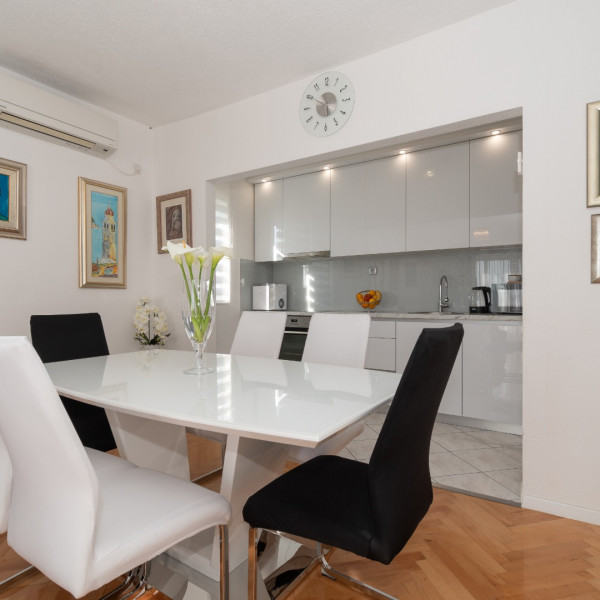 Living room, Kučine Olives Garden, Holiday Home Olives Garden – Villas for Rent – Kucine – Croatia SOLIN