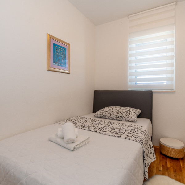 Bedrooms, Kučine Olives Garden, Holiday Home Olives Garden – Villas for Rent – Kucine – Croatia SOLIN