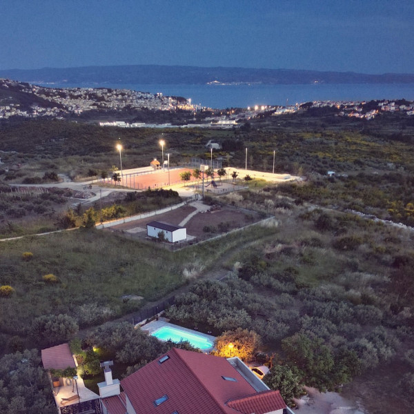 Kučine Olives Garden, Holiday Home Olives Garden – Villas for Rent – Kucine – Croatia SOLIN