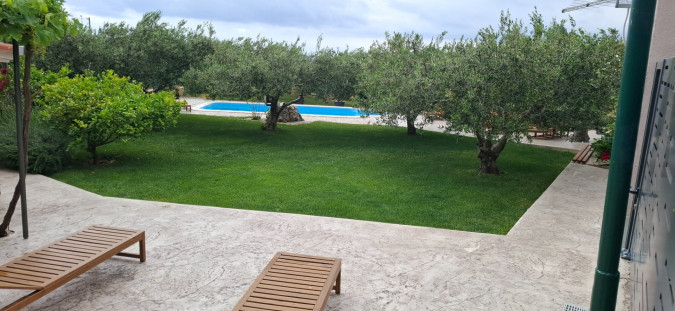 Olives Garden Kučine, Holiday Home Olives Garden – Villas for Rent – Kucine – Croatia SOLIN
