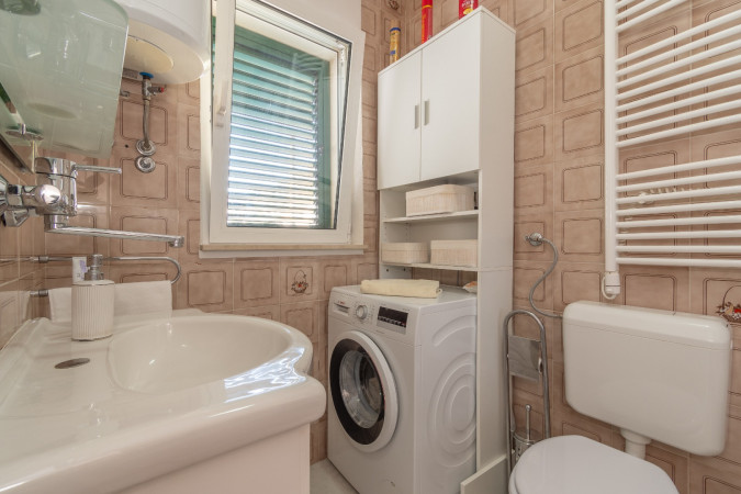 Olives Garden Kučine, Holiday Home Olives Garden – Villas for Rent – Kucine – Croatia SOLIN